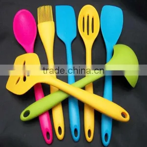 Silicone Rubber Spoon /kitchenware/cookware thumbnail-1