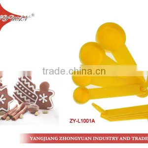 ZY-L1001A 4 pc New Design Plastic Measuring Spoon Set thumbnail-1