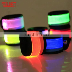 2018 New Products Plastic Glow In The Dark Reflective Slap Bracelet thumbnail-1
