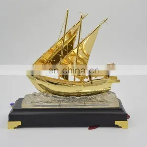 Miniature 3d Metal Ship Model Plated With Gold Leaf For Decoration Gifts Or Collection thumbnail-2