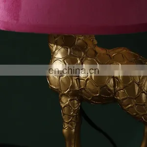 America Customised Giraffe Animal Resin Base Small Gold Desk Lights for Home Hotel Decoration thumbnail-5