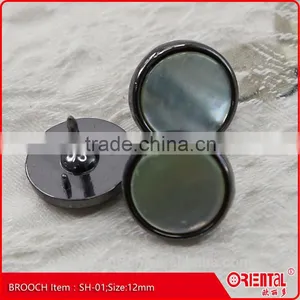 Fancy Charming Gunmetal Men's Brooch With Shell thumbnail-1