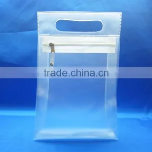 Plastic Bag for T-shirt Packaging thumbnail-1