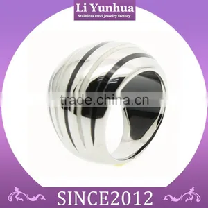 Wide Round Glossy Stainless Steel Casting Rings thumbnail-1