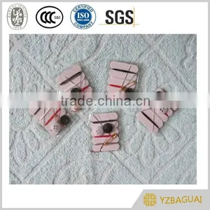 Mini Hotel Quality Plastic Adult Sewing Kits thumbnail-1