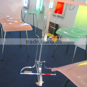 Plexiglass Table Top thumbnail-1