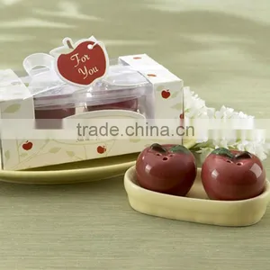 Wedding Giveaway Gift Ceramic Apple Salt and Pepper Shaker thumbnail-1