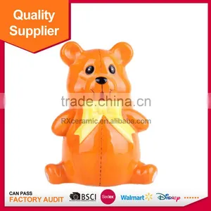 Hot Sale Good Quality Hand-painted Bear Ceramic Cartoon Piggy Bank thumbnail-1