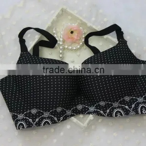 Wireless Beauty One Piece Sexy Underwear Bra Set thumbnail-3