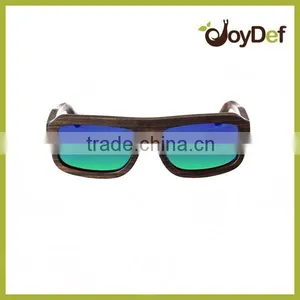 Newest Design Bamboo Sunglasses With PC Frame Wooden Sunglasses Spring Arms Small Order thumbnail-4