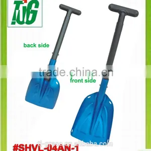 Aluminum Light Weight Snow Shovel thumbnail-1
