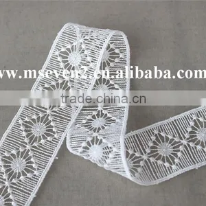Unexceptionable 3.5cm in White Color Crochet Lace Trim Embroidery Polyester Lace Trim Indian Saree Border Lace Trim thumbnail-4