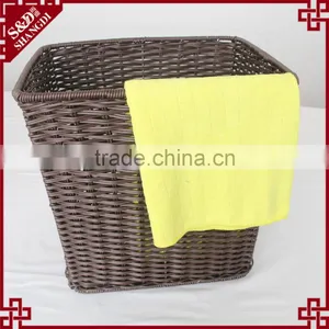 100% Handmade pe Rattan Woven Cloth Laundry Hamper Baskets Wholesale thumbnail-2