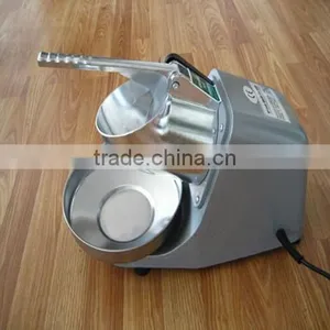 Household Electric Ice Crusher Snow Cone Machine / Ice Shaver for Sale thumbnail-2