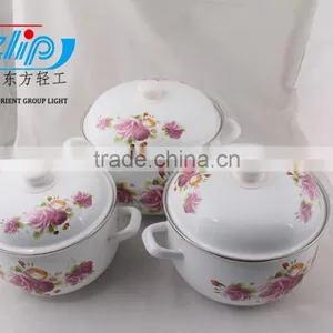 The Best Quality 3 Pcs Enamel Casserole With Metal Cover Beautiful Decal thumbnail-3