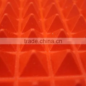 Pyramid Pan Fat Reducing Silicone Cooking Mat thumbnail-5