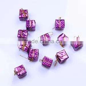 12PCS per Pack Gift Box Merry Christmas Tree Ornaments 3cm Color Laser Small Gift Bags thumbnail-4