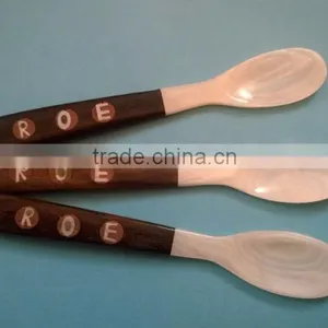 Caviar Mother of Pearl Spoon With High Quality thumbnail-1