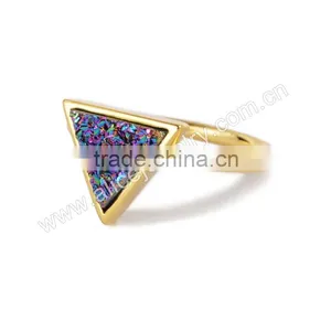 Fashion Druzy Triangle Geometric Crystal Druzy Ring Gold Filled Wholesale Gemstone Bezel Ring Supplier thumbnail-3