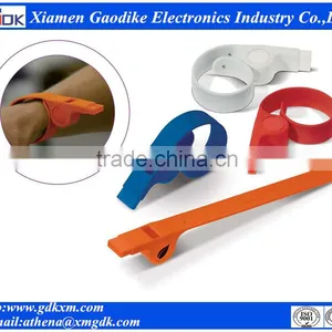 2015 Colorful Silicone Slap Whistle thumbnail-1