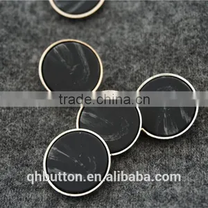 METAL MATT RESIN BUTTON FOR COAT thumbnail-4