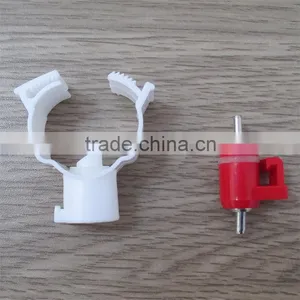Crooked Head Poultry Water Nipples For Round Tube PP thumbnail-1