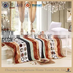 China Suppliers Quilt Blankets Rebel Wholesale Plush Blankets 100% Polyester Printed Organic Luxury Thick Fleece Blanket thumbnail-3