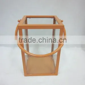 Square Metal Lantern With Clear Glass Piece thumbnail-1