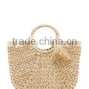 Straw Pompom Water Hyacinth Bag thumbnail-5