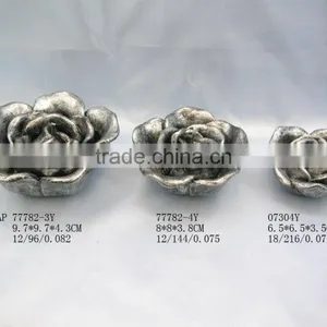 Silver Flower Candle thumbnail-1