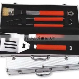 4pcs SS Handle With Rubber Sparyed Bbq Set in Delux Case thumbnail-1