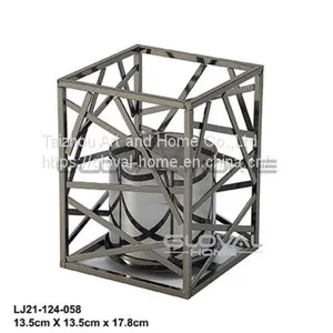 Metal Wall Candle Holder thumbnail-1