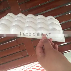 High Quality PE Foam Fruit Protection Packing Trays Strawberry Packaging Tray thumbnail-1