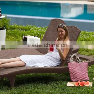 Peacock Rattan Chair PE Cane Wicker Sun Lounger(DH-3665) thumbnail-1