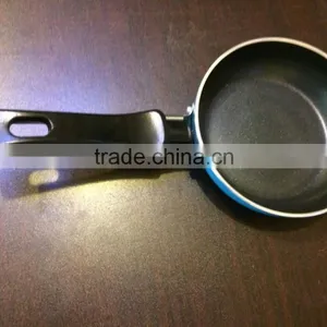 Nonstick Aluminum Pressed or Forged Mini Skillet Frying Pan Mini Egg Pan thumbnail-1