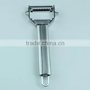 Good Quality Stainless Steel Manual Carrot Peeler thumbnail-3
