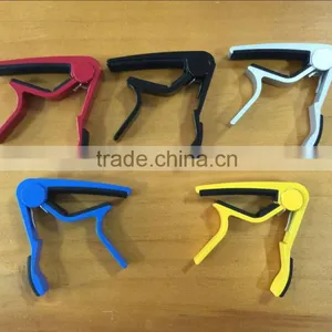Latest Shining Smooth Surface Finish With Good Strong Spring Guitar Capos Colors Available thumbnail-4