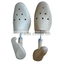 Aromatic Deluxe Cedar Shoe Tree thumbnail-1