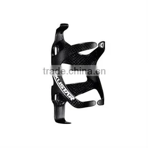 Carbon Bottle Cage E-BC71 / CARBON BOTTLE CAGE thumbnail-1