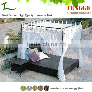 YH-6052 Outdoor Rattan Bed Black Wicker Rattan Day Beds With Canopy thumbnail-1