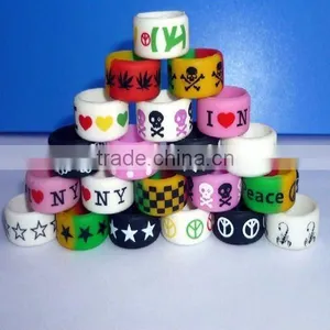 Silicone Finger Ring for Lady thumbnail-1