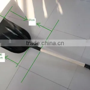 Plastic Snow Shovel With Wooden Handle &D-grip. thumbnail-4
