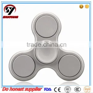 Wholesale OEM Finger Toy Anti Stress Tri Hand Fidget Popular Edc Spinner Toys/ Light Hand Spinner Toys/ Rose Golden Spinner Toy thumbnail-4