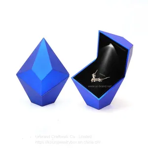 Diamond Shaped Ring Box With Custom Logo thumbnail-1