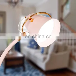 Classical Design Good Quality Indoor Illumination Desk Table Lamp thumbnail-6