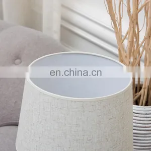 UK Simple Geometric Modeling Custom Iron Base Hotel Desk Light Cheap Silver Nightstand Lamp for Home Table thumbnail-4