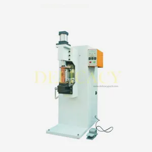Ear & Handle Welder thumbnail-1