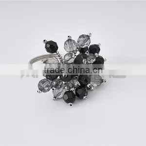Wholesale High Quality Crystal Rhinestone Flower Napkin Rings thumbnail-3