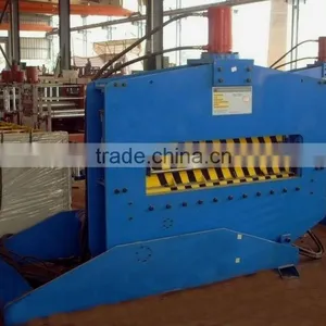 Auto Curving and Crimping Machine thumbnail-1