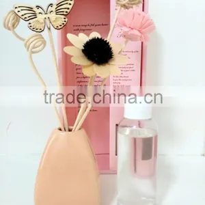 Pure Natural Red Ceramic Flower Fragrance Diffuser For Home Decoration thumbnail-1